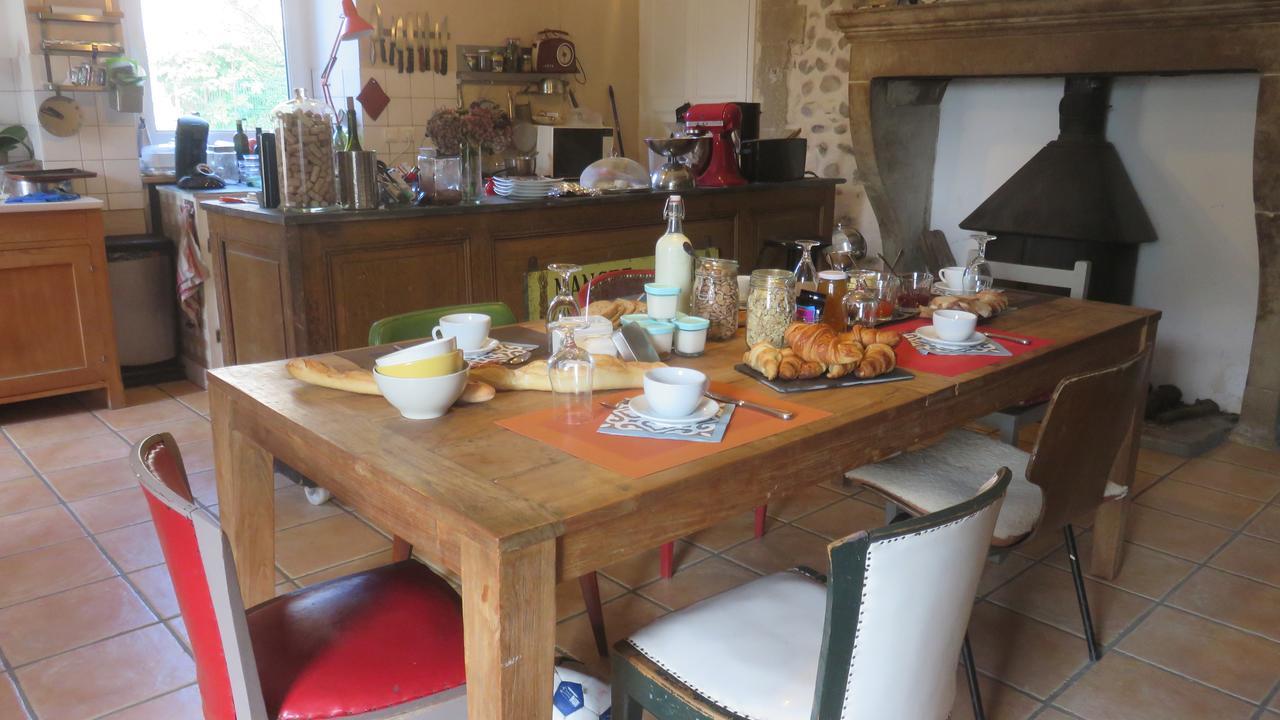 A La Belle Histoire Bed & Breakfast Chateauneuf-sur-Isere Exterior photo